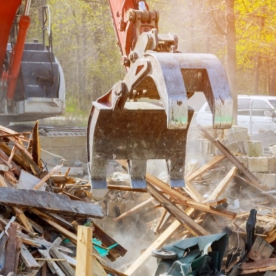 demolition of an old house 2023 11 27 05 28 51 utc 1 1